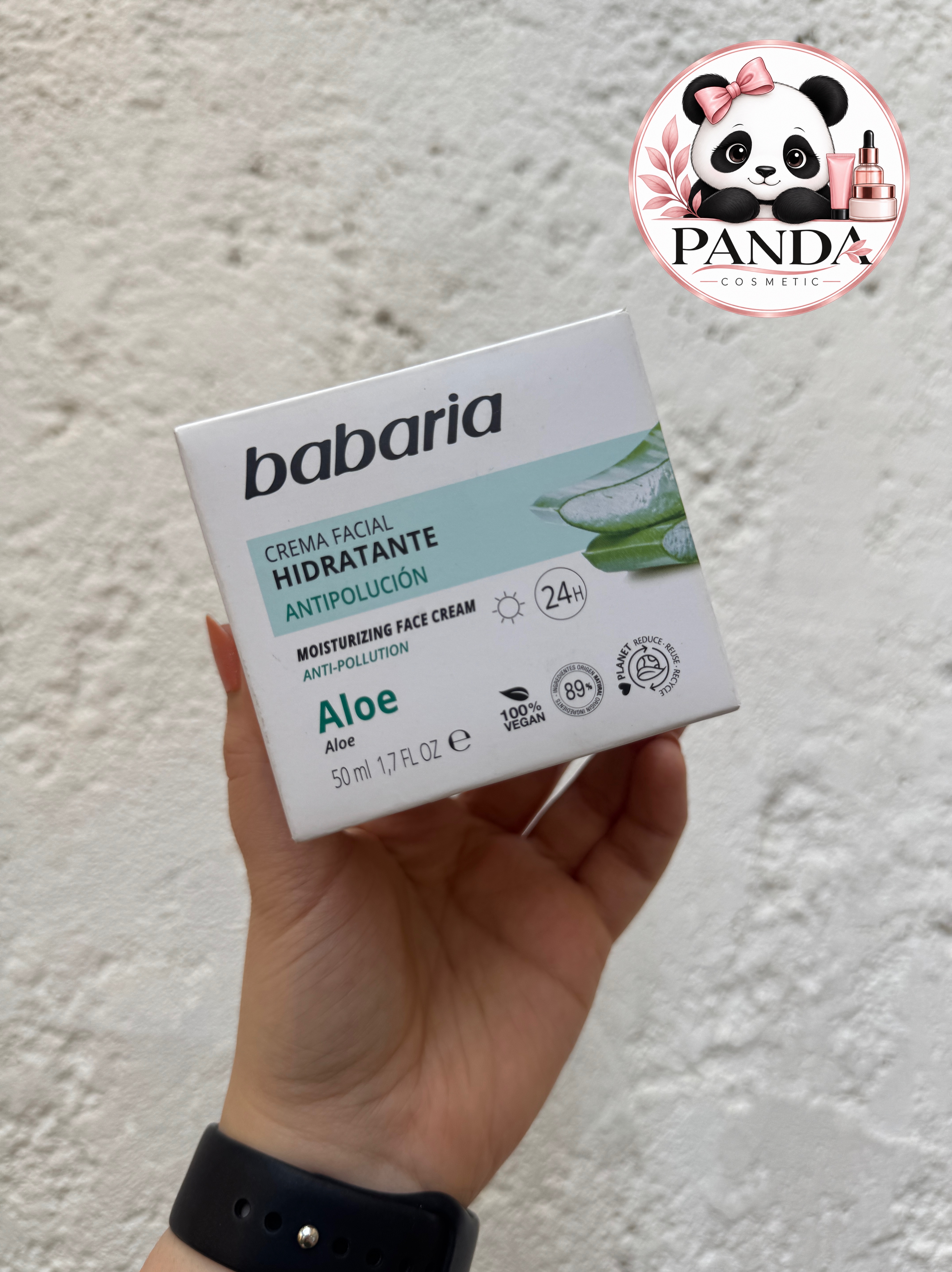کرم مرطوب کننده و آبرسان 24 ساعت صورت باباریا babaria حاوی آلوورا حجم 50 میل