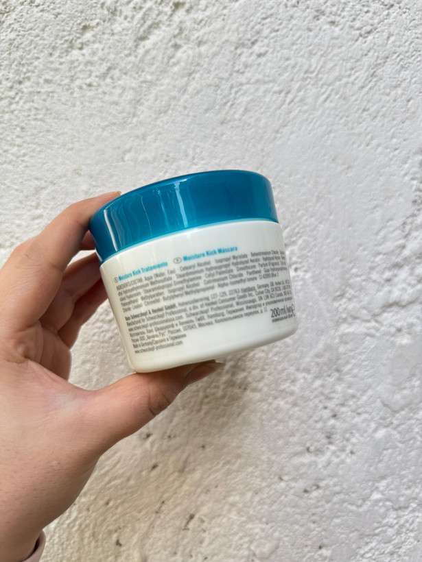 ماسک مو ترمیم کننده شوآرتسکف مدل moisture kick مناسب برای موی کمحجم حجم 200 میلی لیتر
