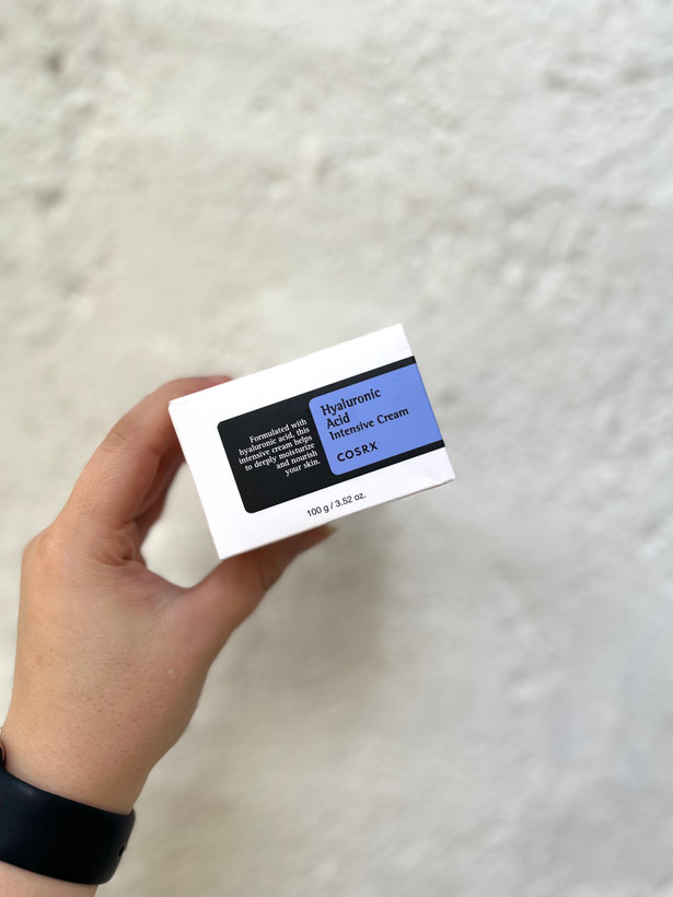 کرم آبرسان کوزارکس هیالورونیک اسید پوست خشک